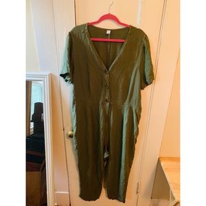 Old Navy Olive Jumpsuit Size XXL